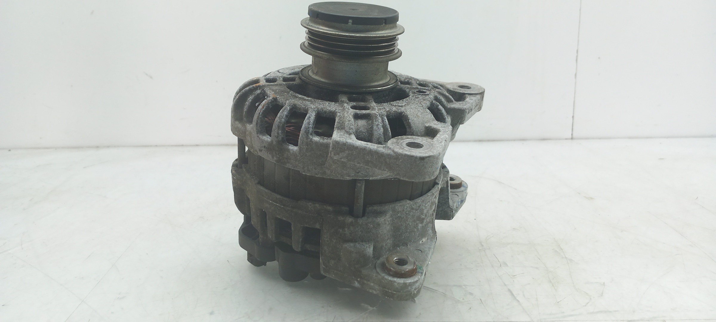 Alternator DACIA Sandero II (5S_) Imagem-1
