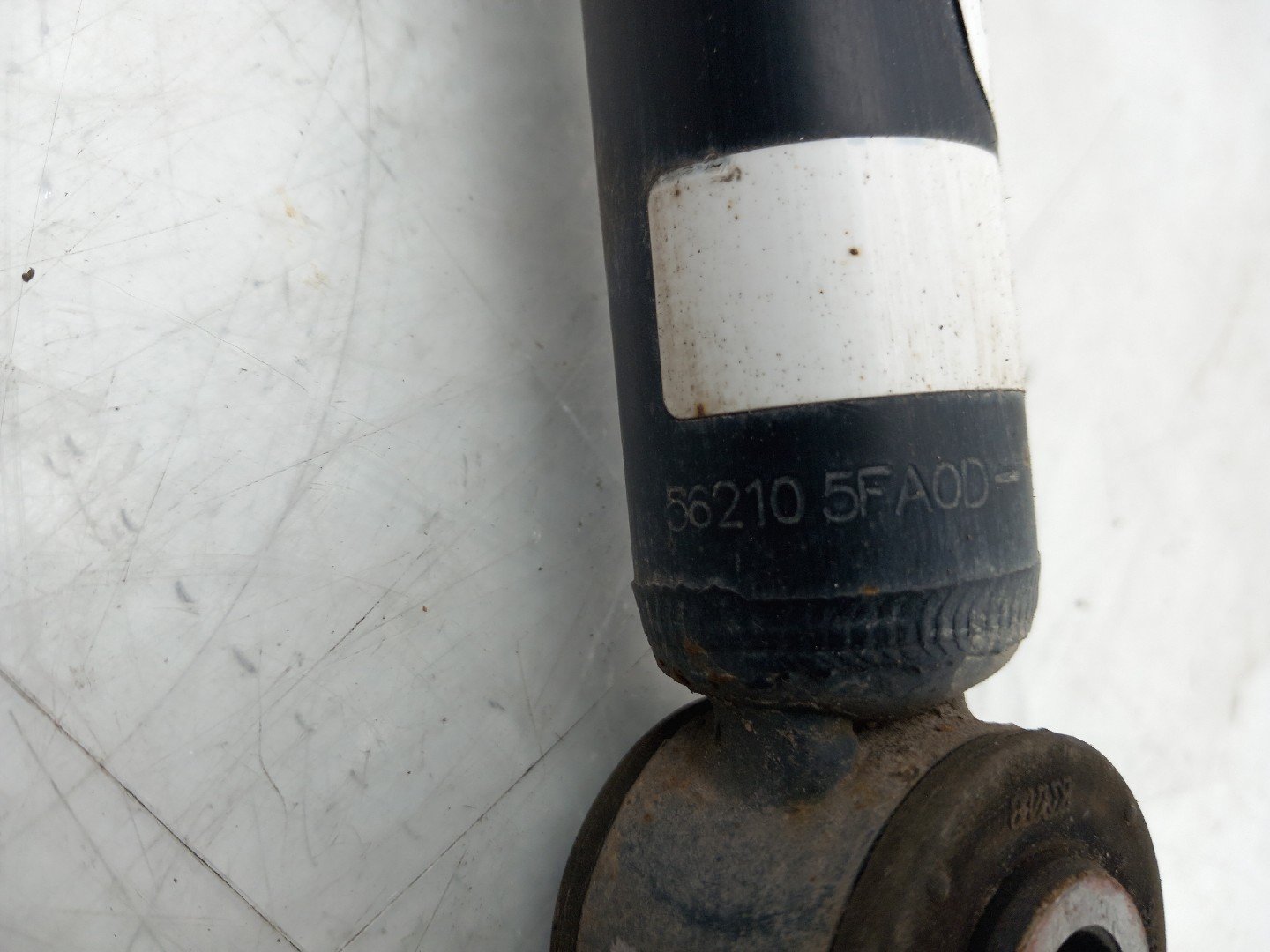 Amortecedor trás esquerdo NISSAN Micra V (K14) Imagem-1