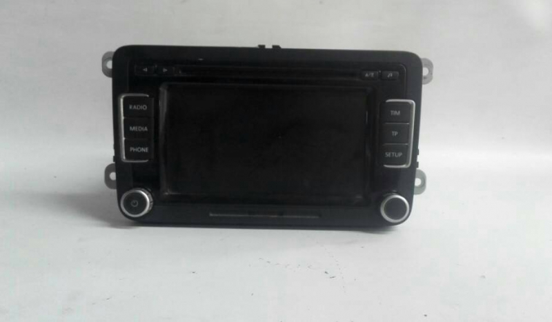 Radio / autorradio VOLKSWAGEN Tiguan (5N) Imagem-0