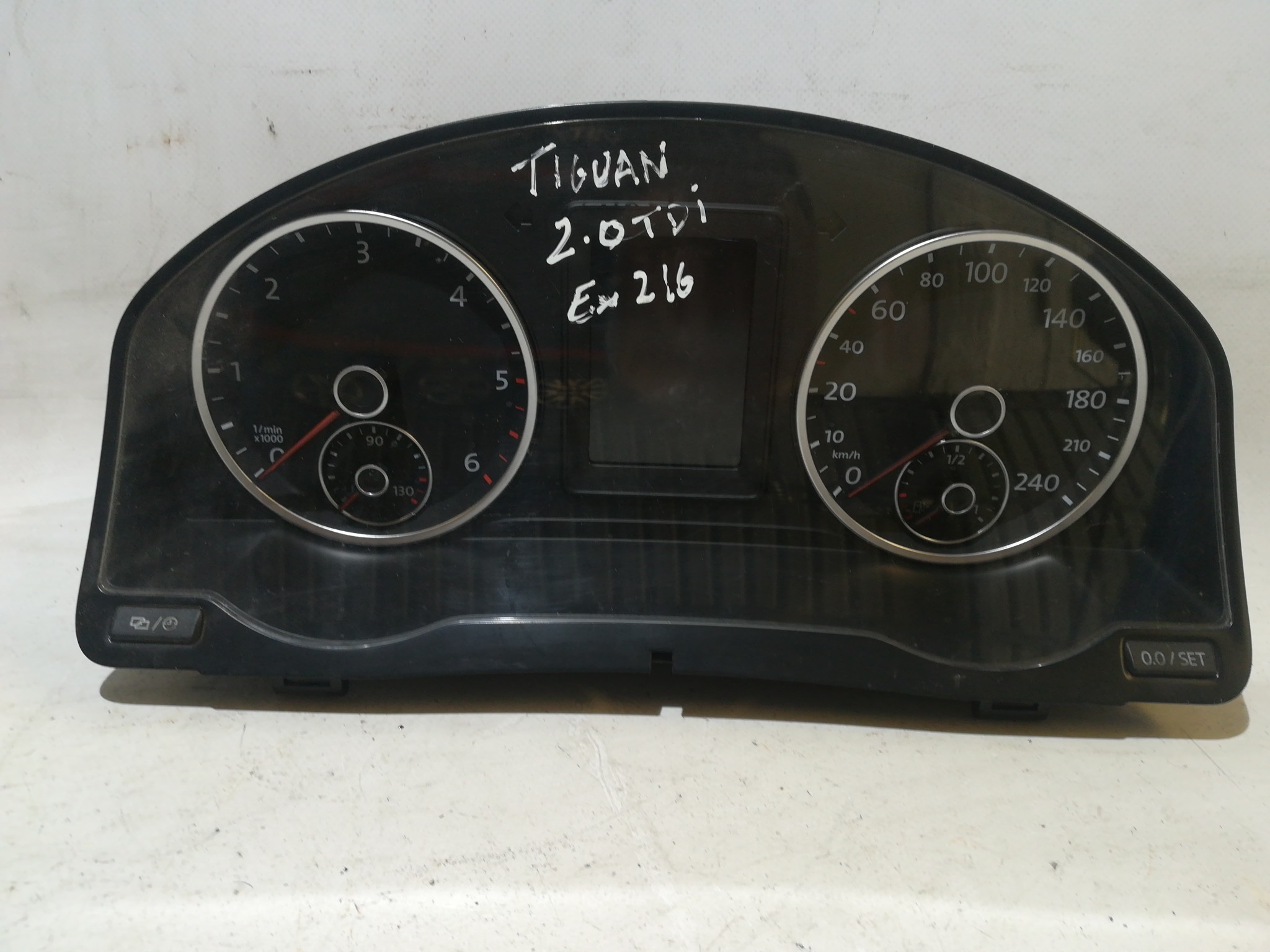 Quadrante / painel de instrumentos VOLKSWAGEN Tiguan (5N) Imagem-0