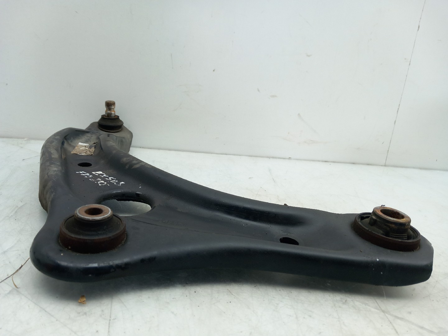 Bras de suspension Avant Droite NISSAN Micra V (K14) Imagem-2