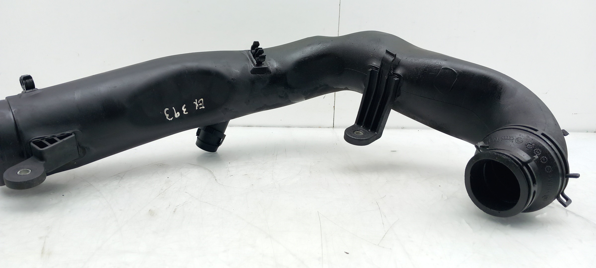 Intercooler pipe VOLKSWAGEN Phaeton (3D) Imagem-1