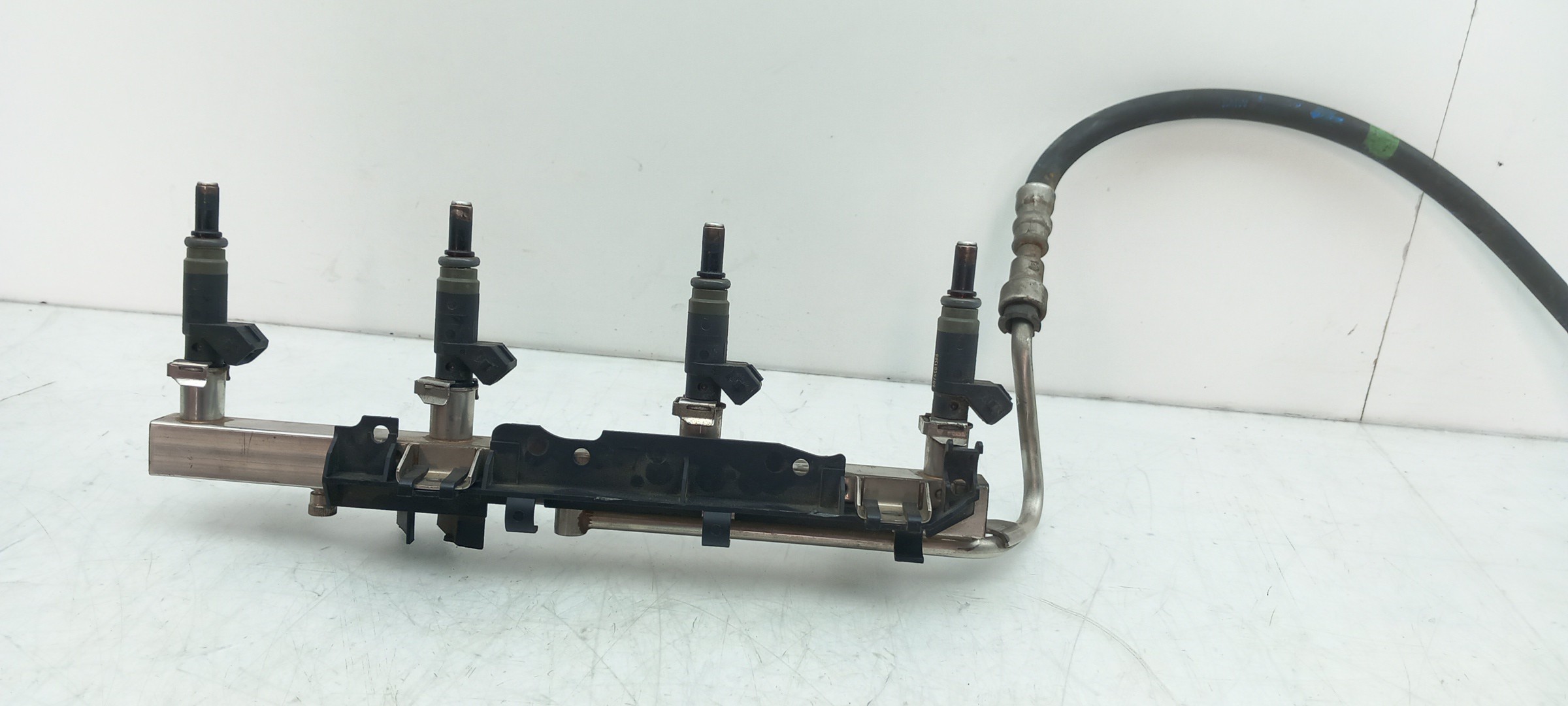 Fuel rail
