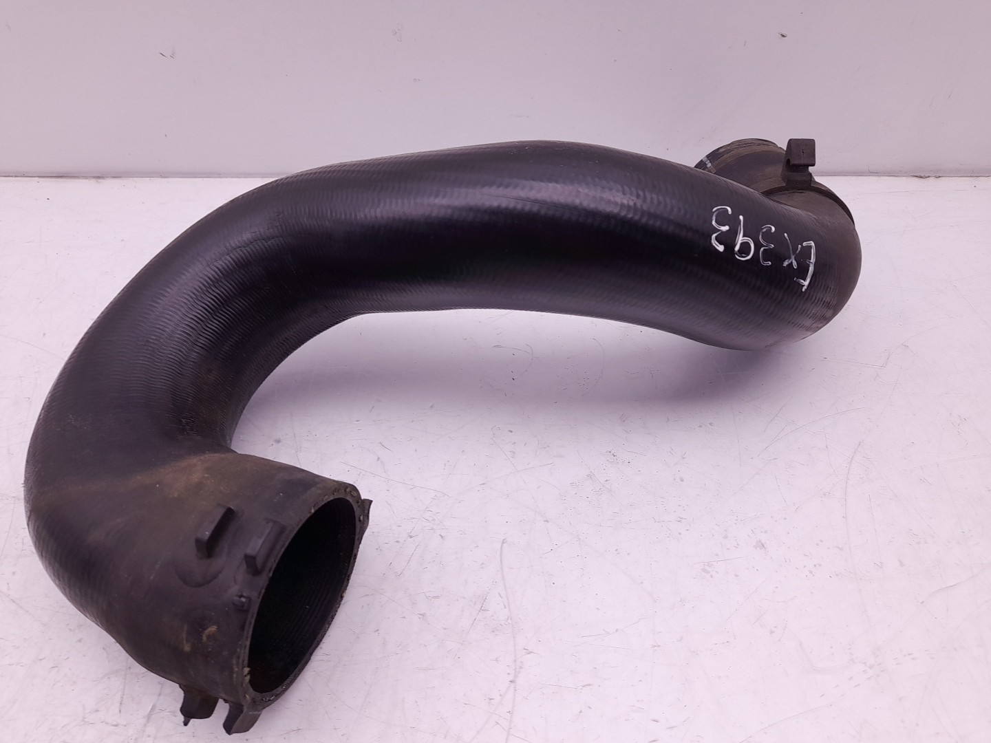 Intercooler pipe VOLKSWAGEN Phaeton (3D) Imagem-1