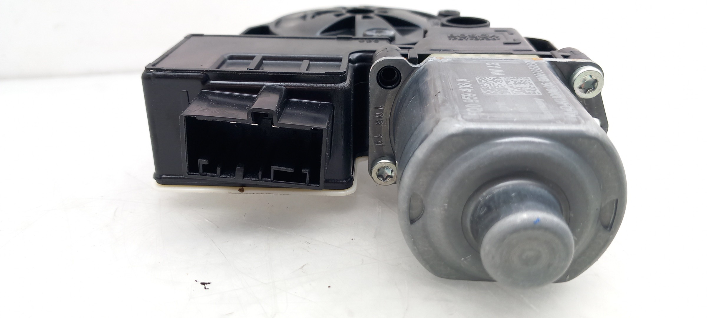 Motor vidro trás direito SKODA Fabia III Break (NJ5) Imagem-2