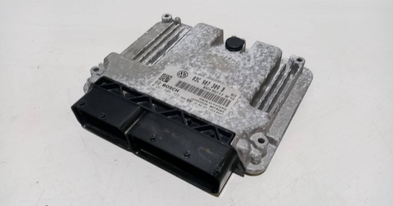 Centralita motor / ECU VOLKSWAGEN Golf VI (5K1) Imagem-0