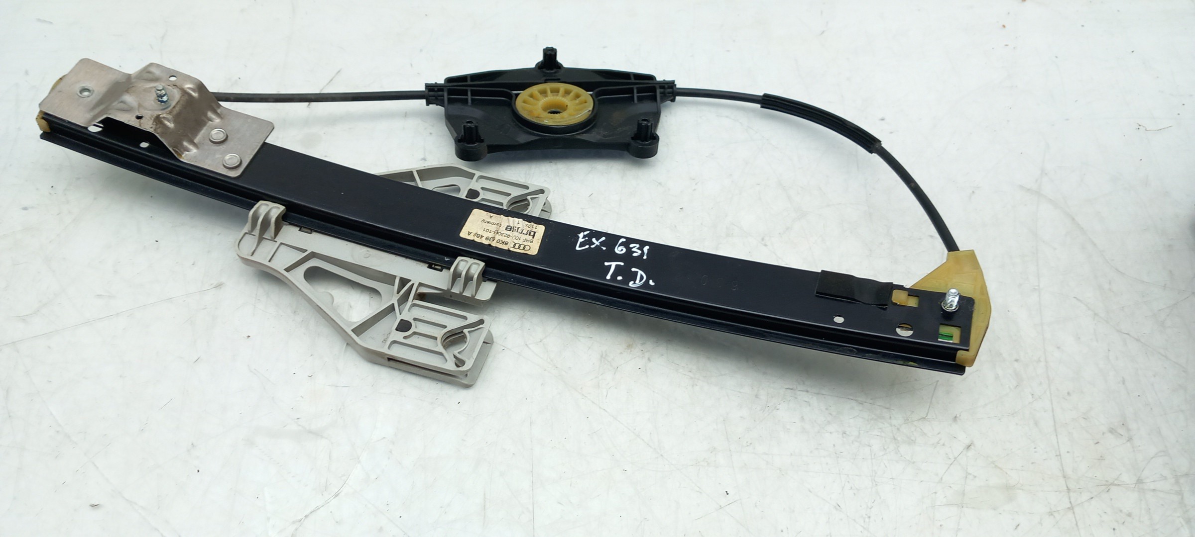 Right rear window regulator