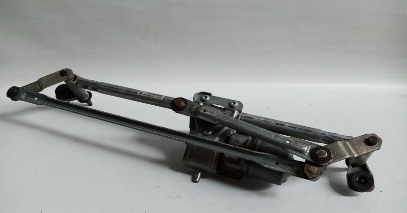 Motor limpa vidros frente VOLKSWAGEN Golf VI (5K1) Imagem-2