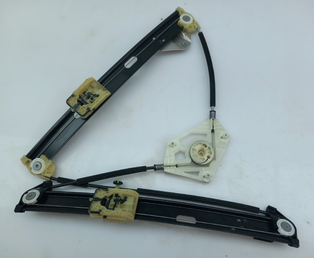 Right front window regulator