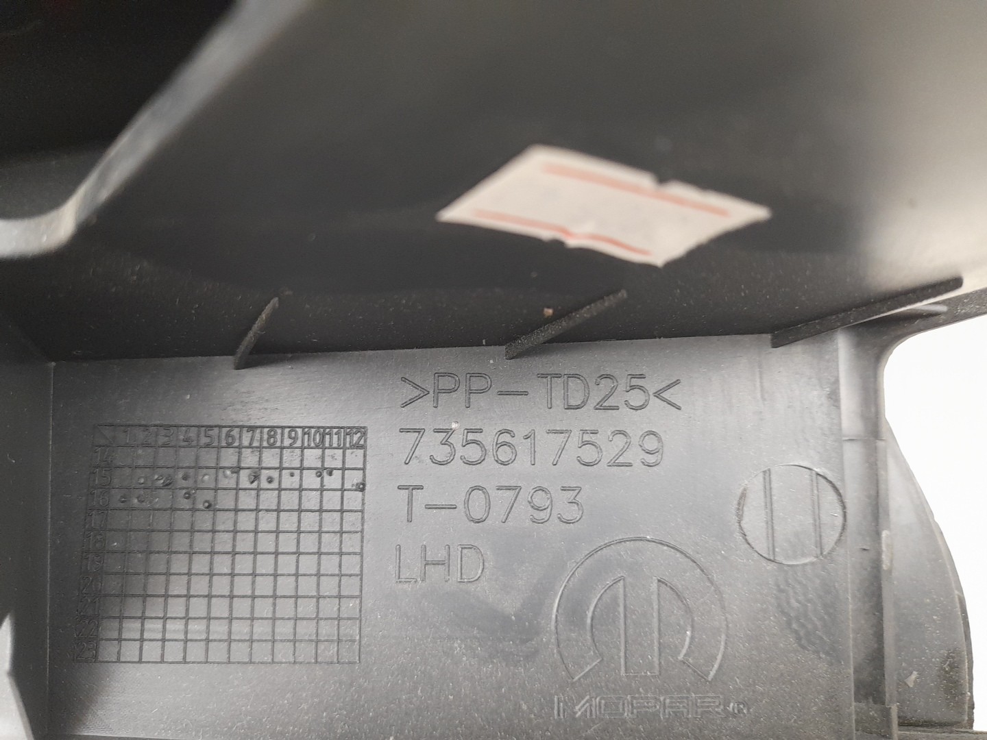 Porta luvas FIAT Tipo Hatchback (357_) Imagem-3