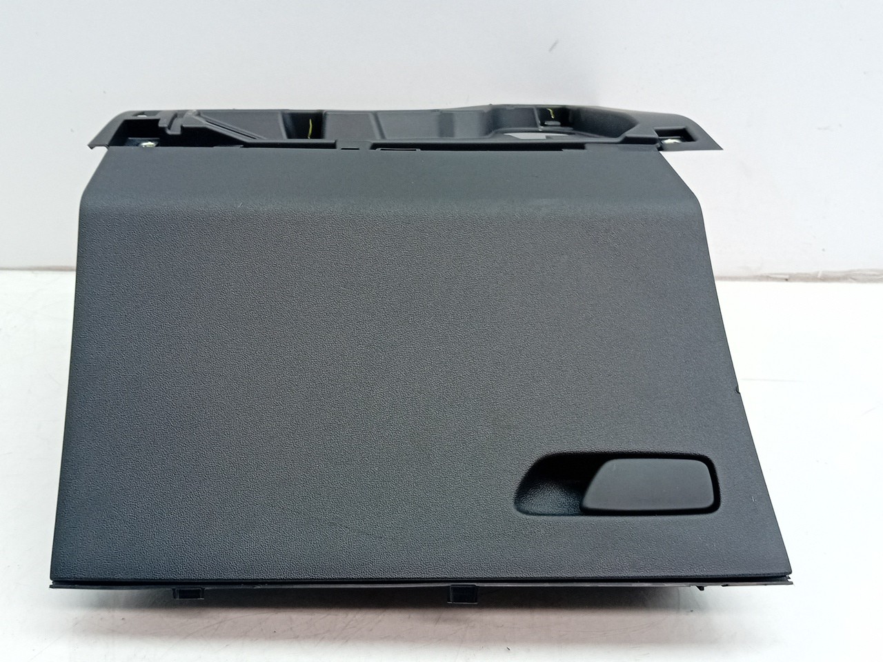 Glove Box / Compartment