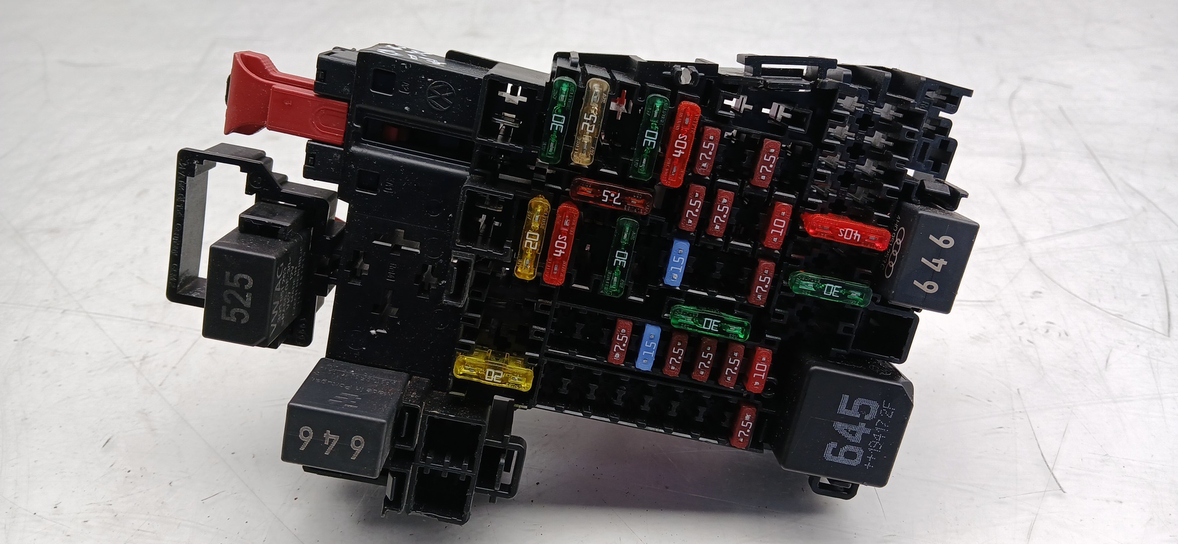 Fuse box / SAM / BSI