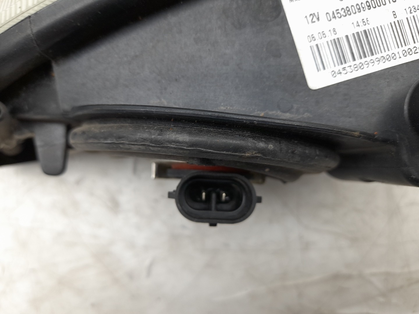 Farol nevoeiro frente direito FIAT Tipo Hatchback (357_) Imagem-2