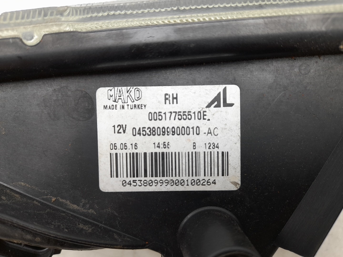Farol nevoeiro frente direito FIAT Tipo Hatchback (357_) Imagem-4