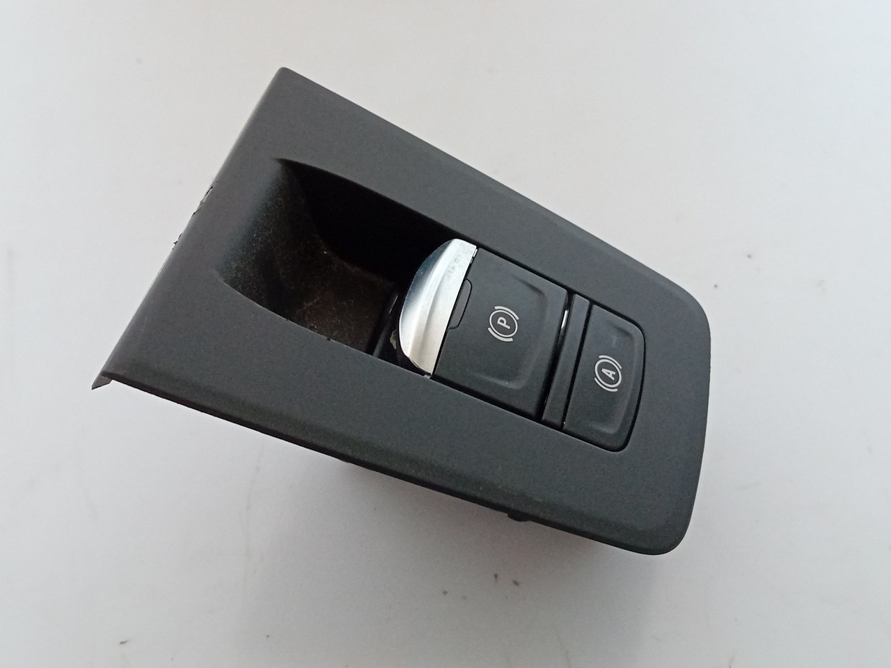 Hand brake / parking brake