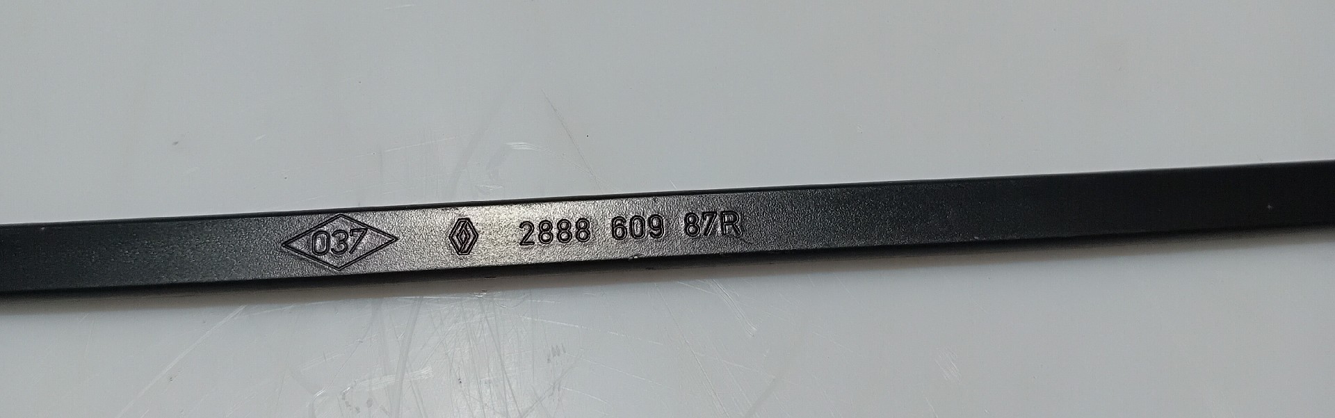 Windscreen wiper arm Right front RENAULT Zoe (BFM_) Imagem-2