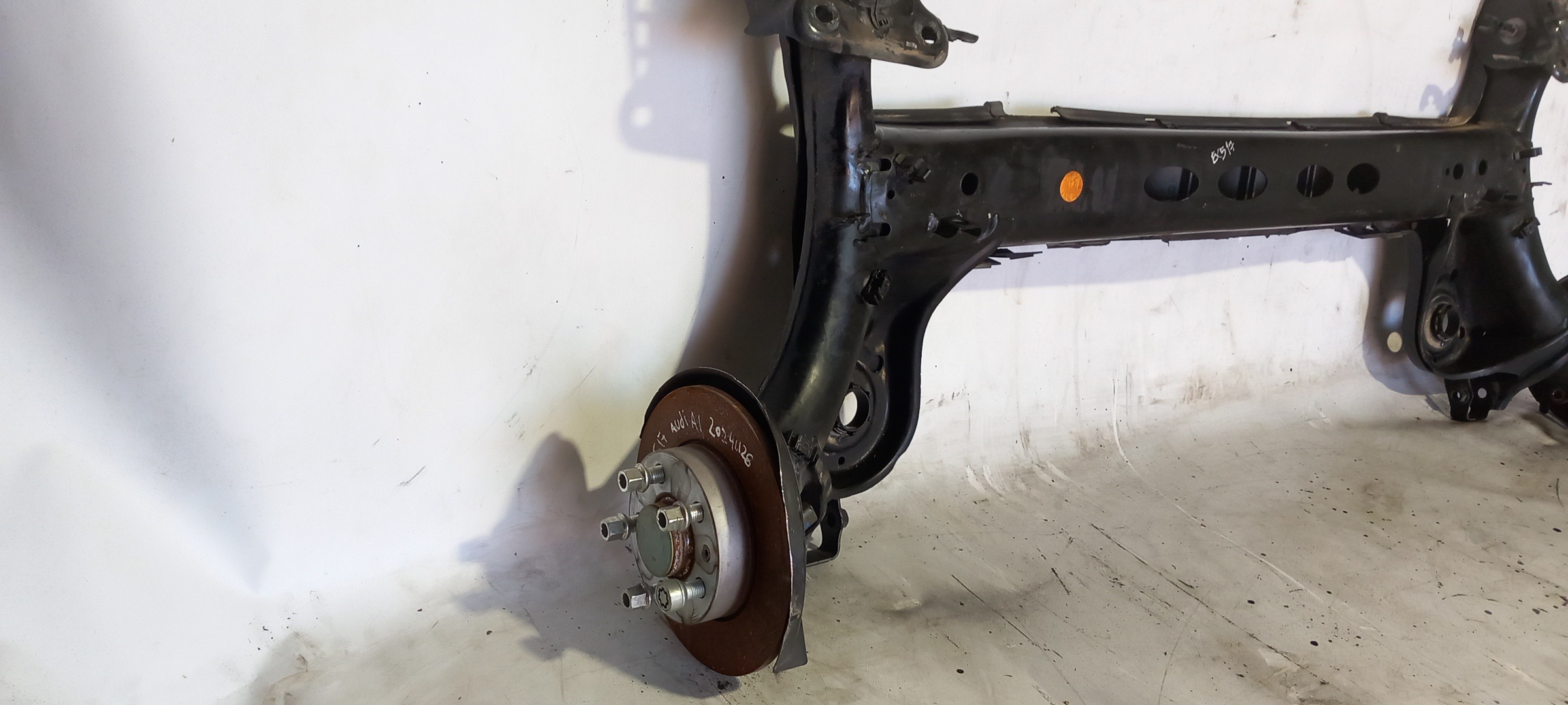 Eixo traseiro discos AUDI A1 Sportback (GBA) Imagem-1
