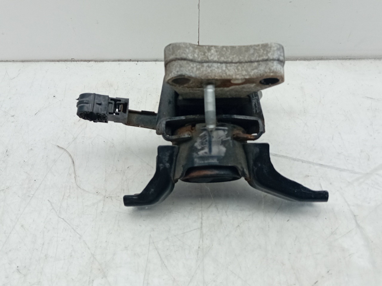 Support Moteur TOYOTA Auris Touring Sports (_E18_) Imagem-1