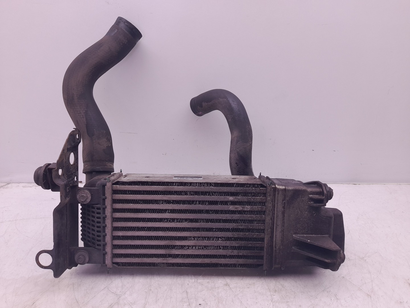 Radiateur d'intercooler TOYOTA Auris Touring Sports (_E18_) Imagem-1