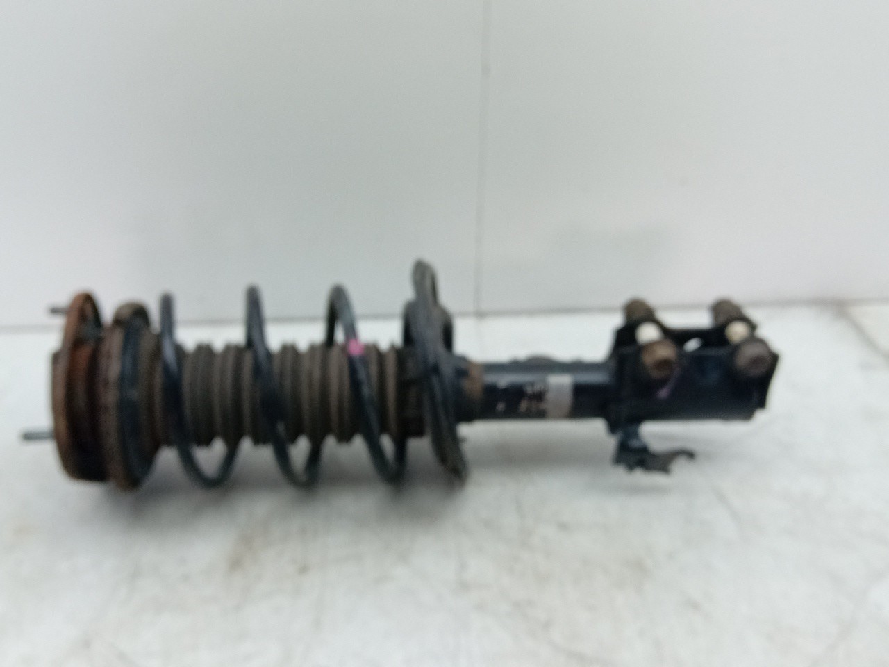 Left Front Shock Absorber TOYOTA Auris Touring Sports (_E18_) Imagem-3