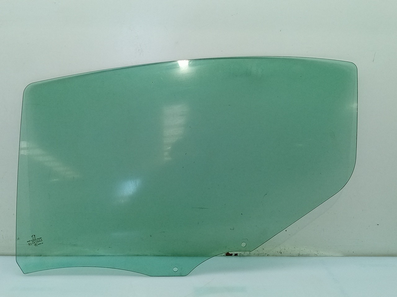 Left rear door glass