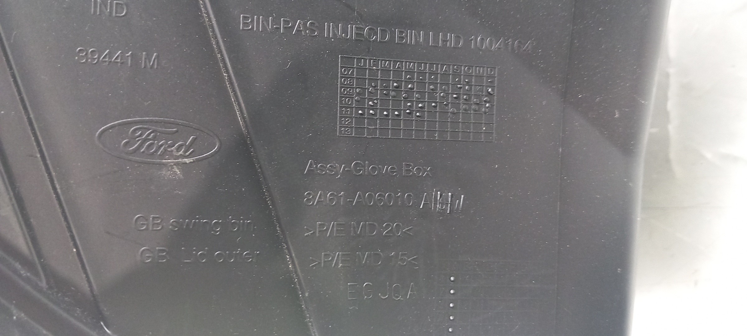 Glove Box / Compartment FORD Fiesta VI (CB1, CCN) Imagem-2