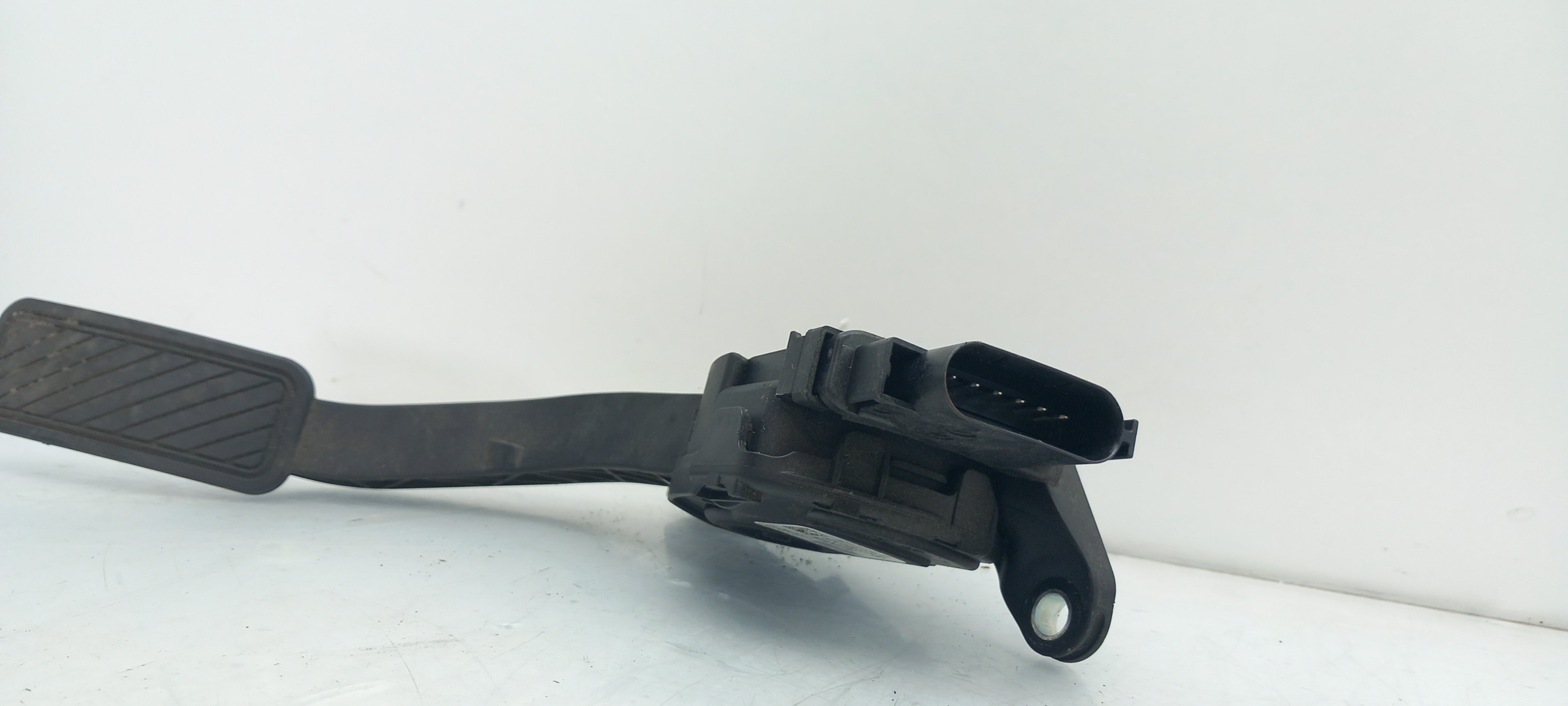 Accelerator Pedal FORD Fiesta VI (CB1, CCN) Imagem-1