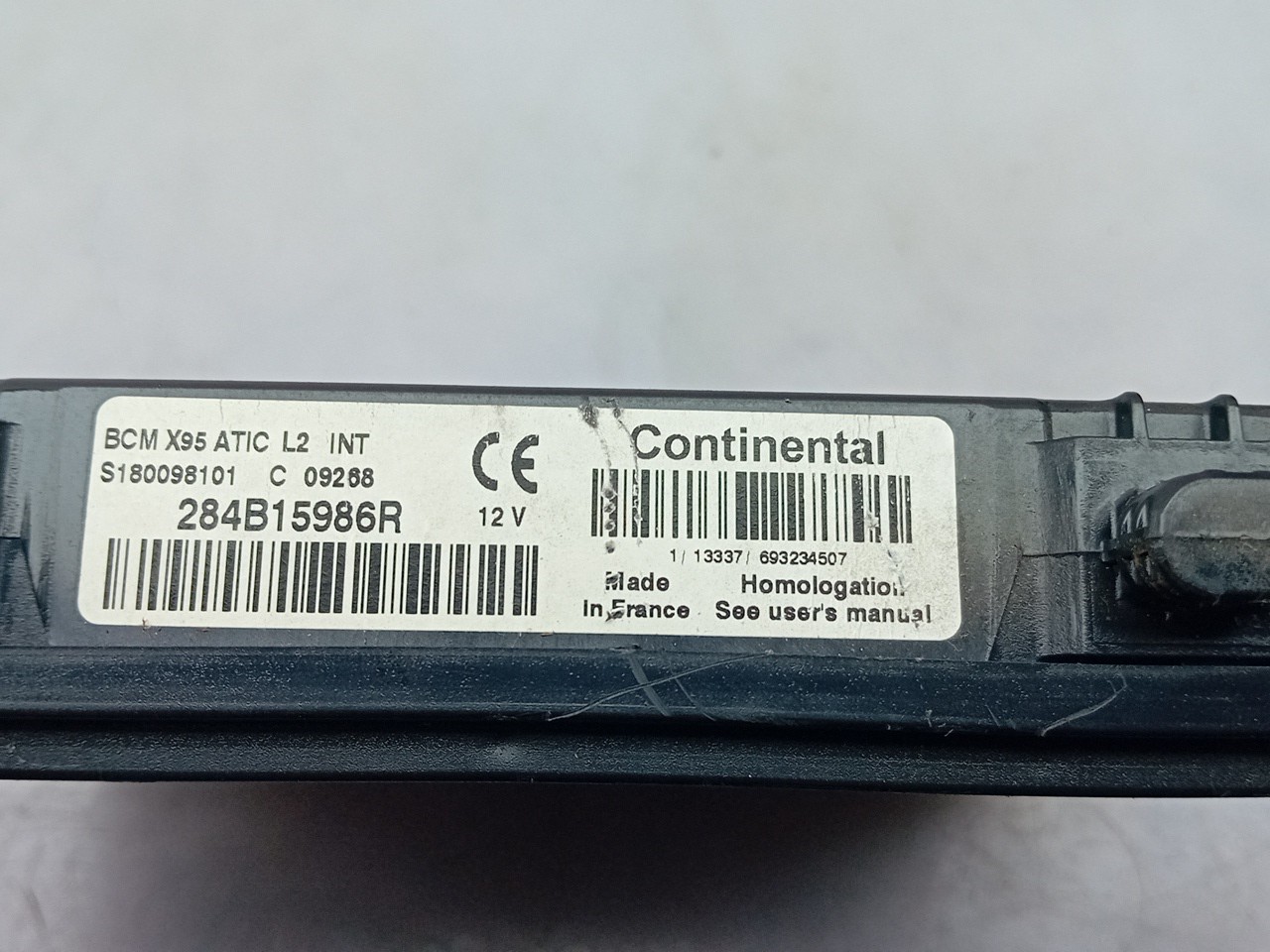 Fuse box / SAM / BSI RENAULT Megane III Grandtour (KZ0/1) Imagem-3