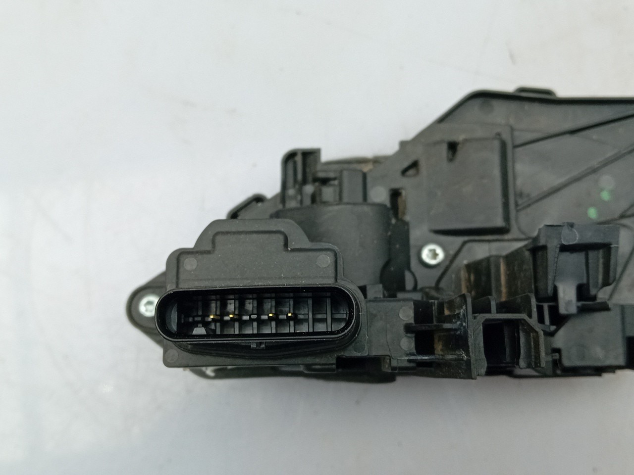 Serrure Arrière Gauche VOLVO V60 II (225) Imagem-2