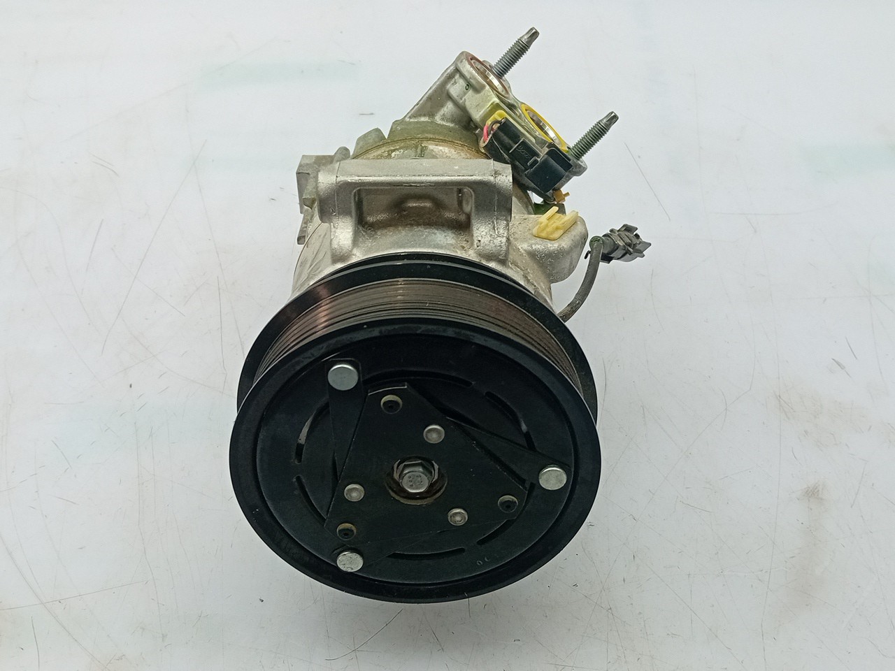 AC compressor VOLVO V60 II (225) Imagem-1