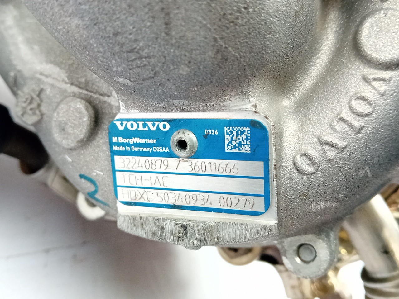 Turbocharger  VOLVO V60 II (225) Imagem-7