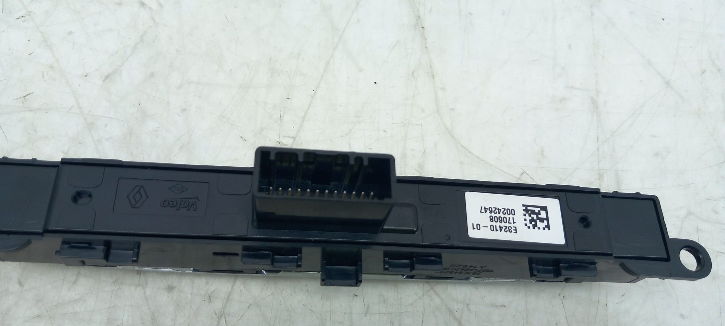 Module générique RENAULT Megane IV (B9A/M_) Imagem-1