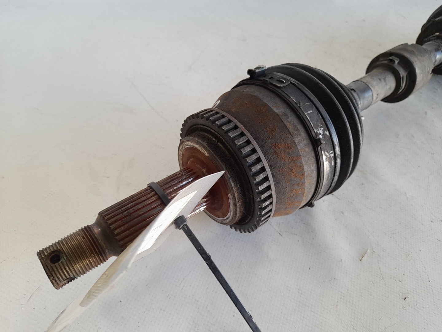 Transmission avant gauche KIA Ceed SW (ED) Imagem-1