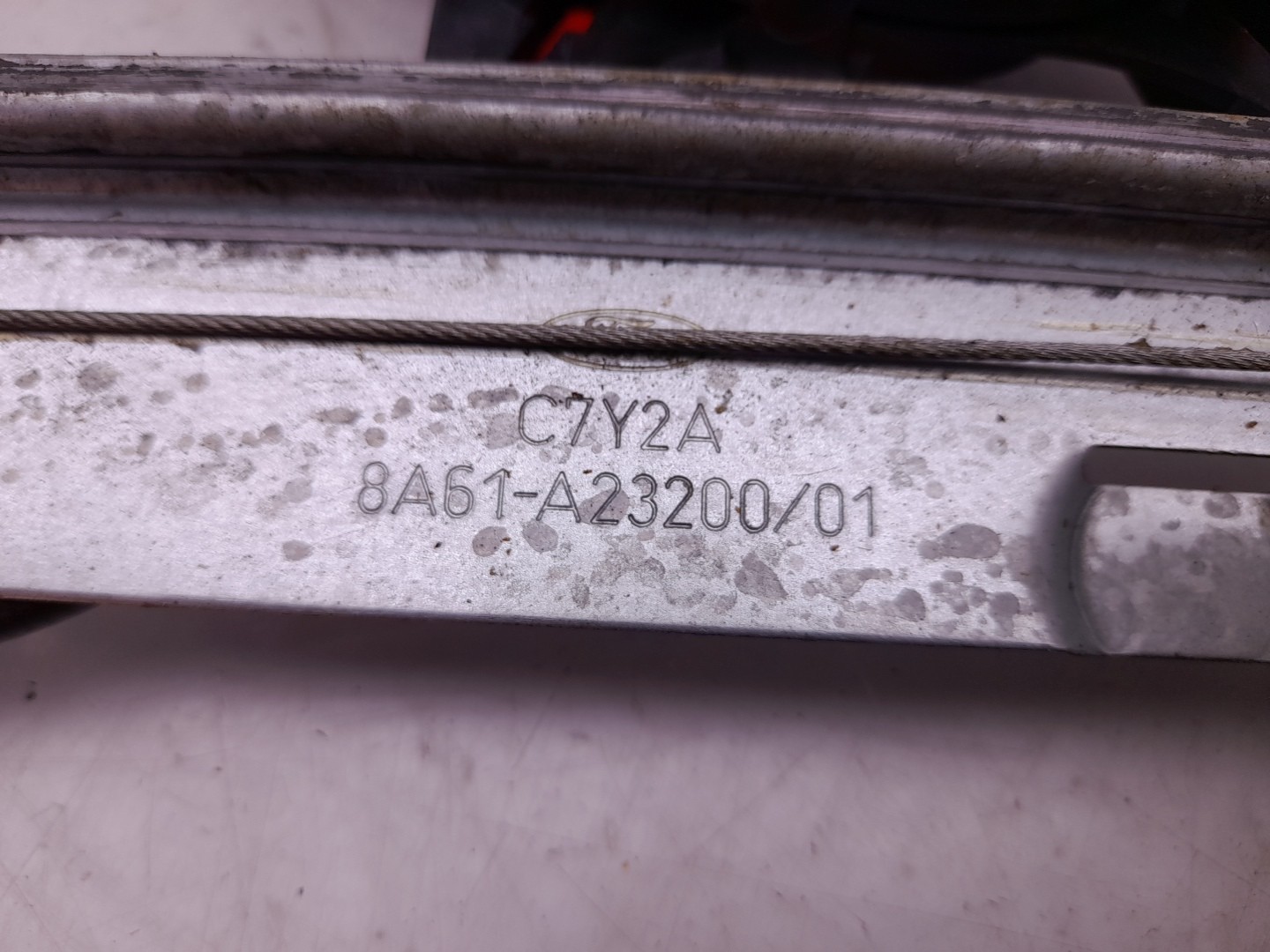 Left front window regulator FORD Fiesta VI (CB1, CCN) Imagem-2