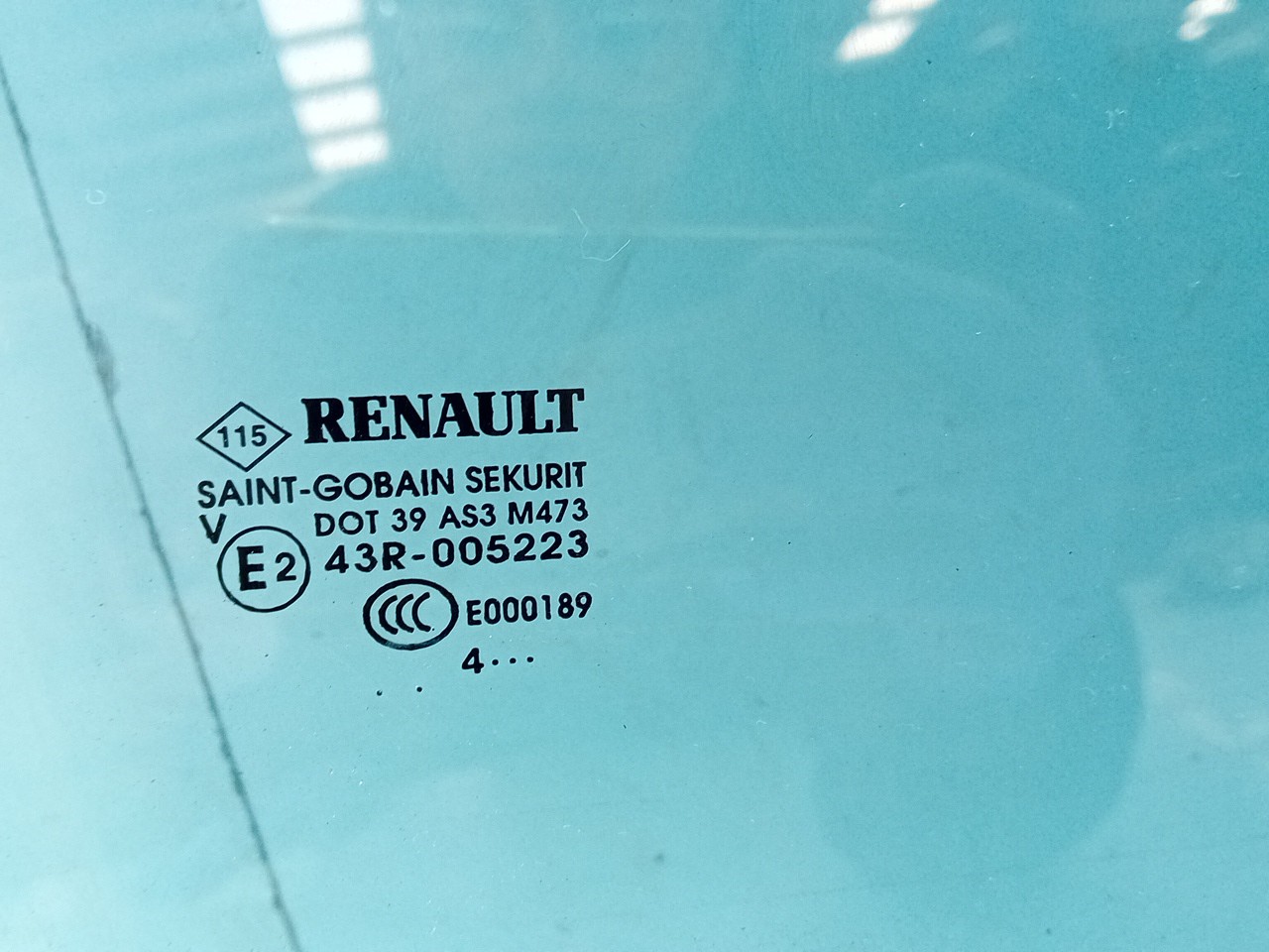 Vitre porte arrière Droite RENAULT Zoe (BFM_) Imagem-1