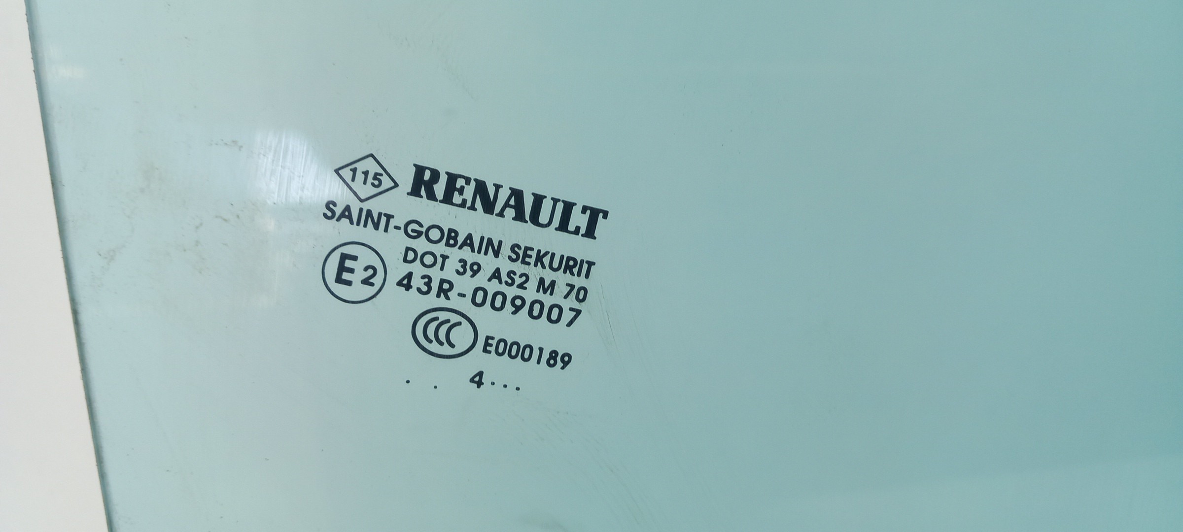 Right front door glass RENAULT Zoe (BFM_) Imagem-1