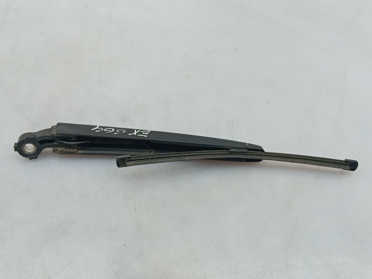 Rear wiper arm VOLKSWAGEN Up Imagem-1