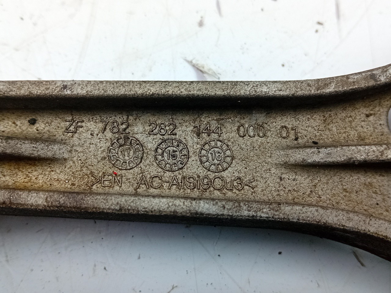 Engine Mount VOLKSWAGEN Up Imagem-2