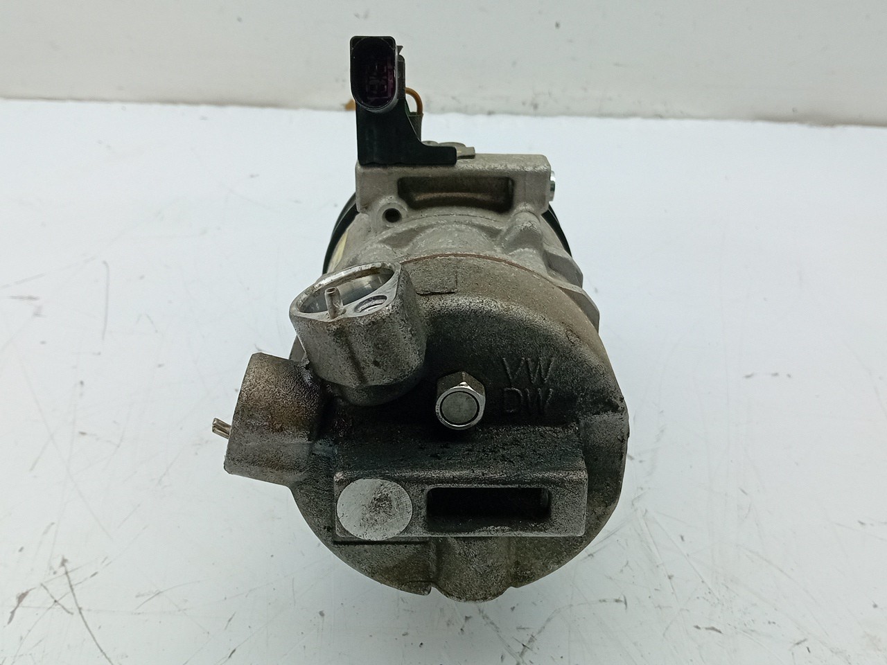 AC compressor VOLKSWAGEN Up Imagem-1