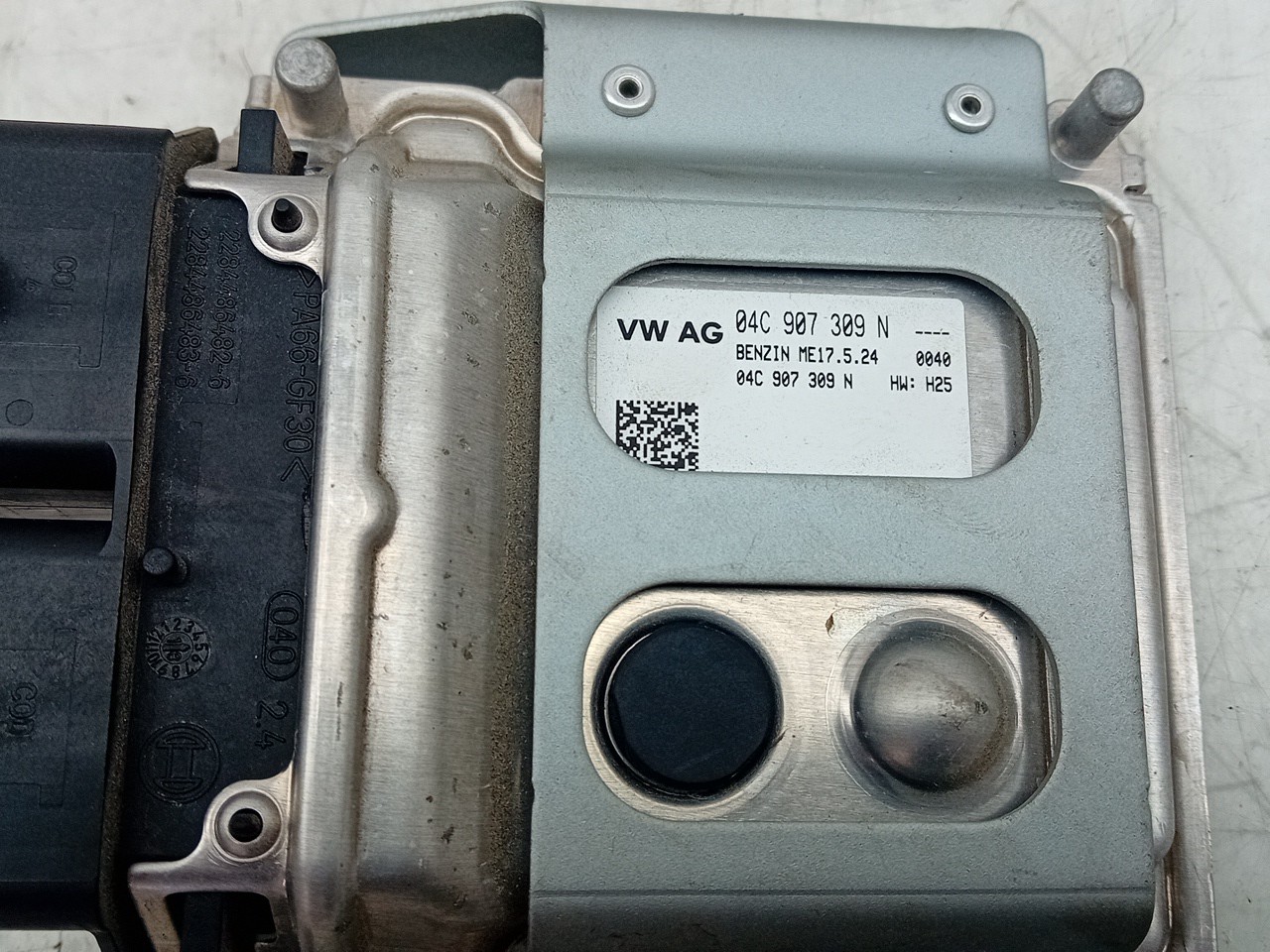 Engine control unit / ECU VOLKSWAGEN Up Imagem-3