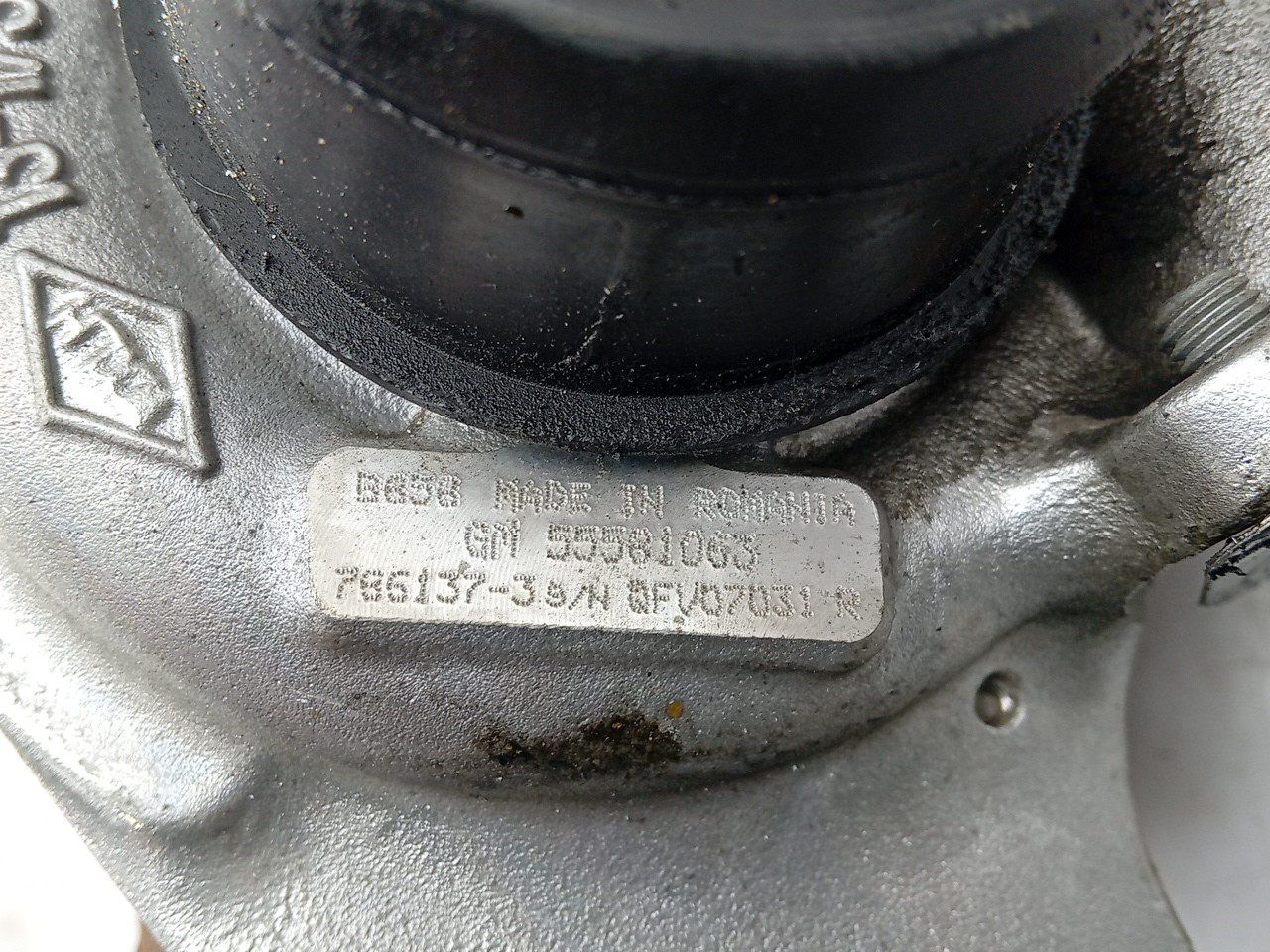 Turbo / compressor OPEL Insignia A Sports Tourer (G09) Imagem-4