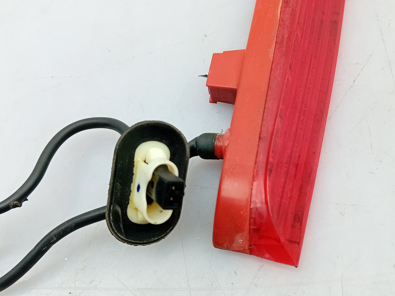 Feu de stop supplémentaire / 3e feu AUDI A3 Sportback (8VA, 8VF) Imagem-1