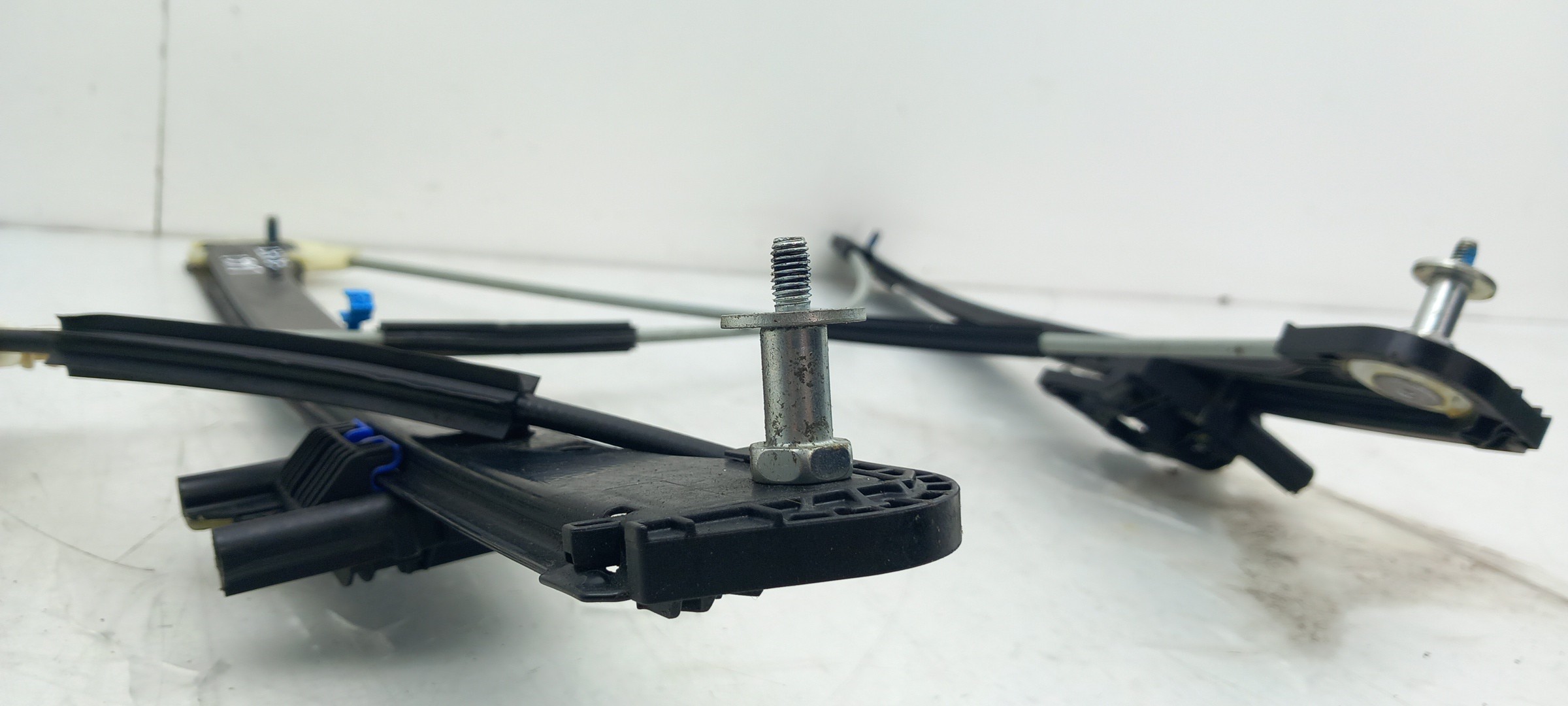 Right front window regulator AUDI A3 Sportback (8VA, 8VF) Imagem-2