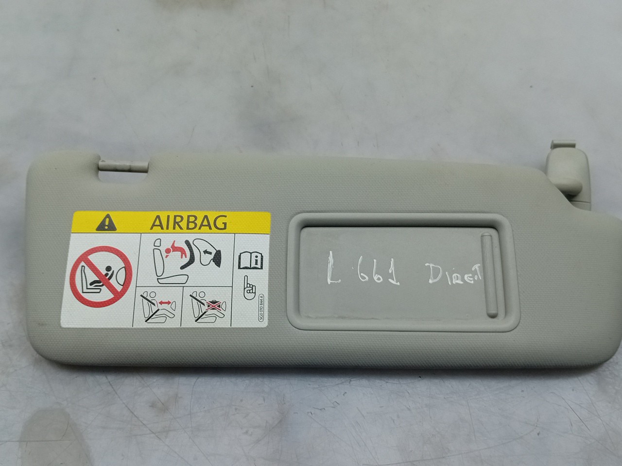 Right Sun Visor