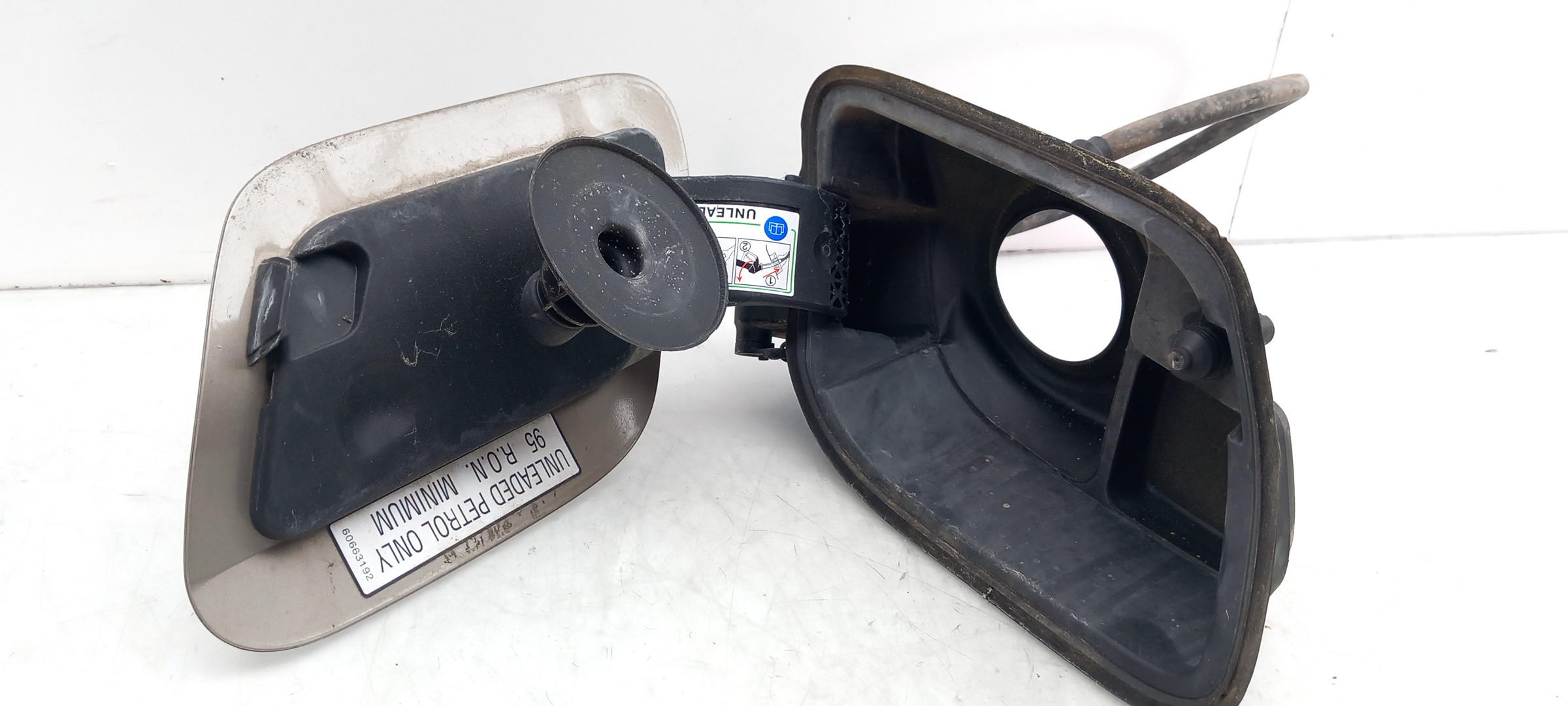 Tappo serbatoio carburante FIAT Tipo Hatchback (357_) Imagem-2