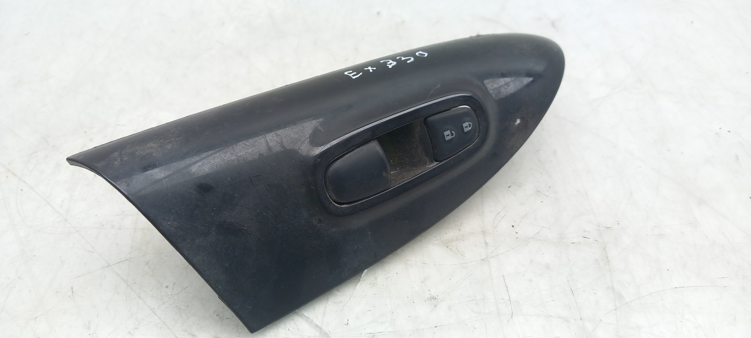 Left Front window control