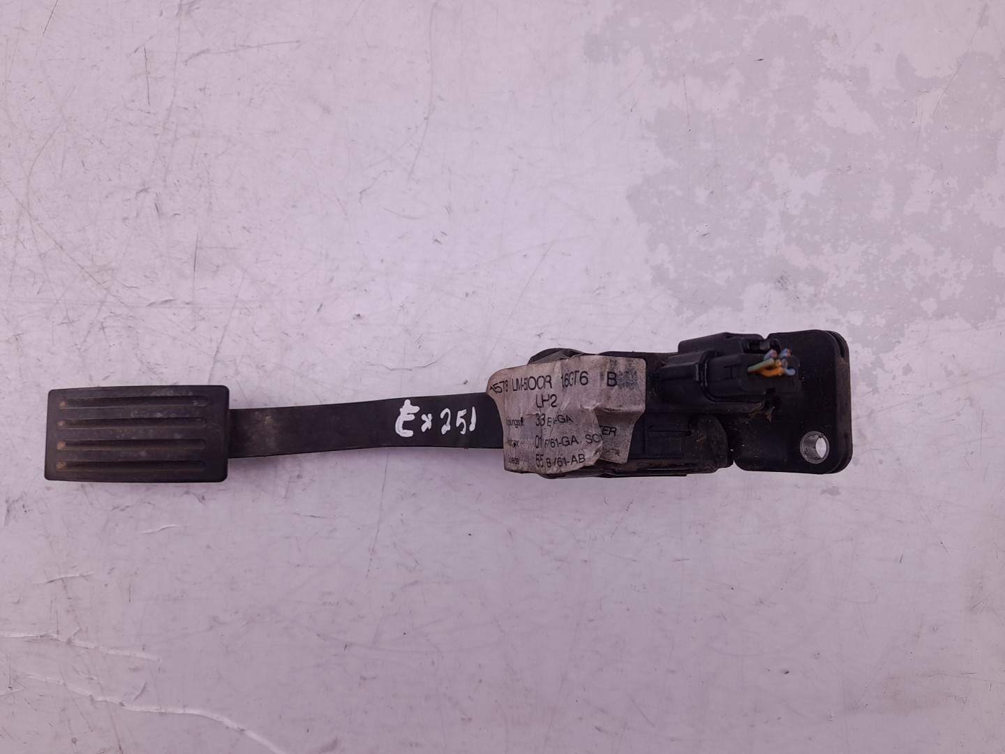 Accelerator Pedal FORD Focus III Imagem-2