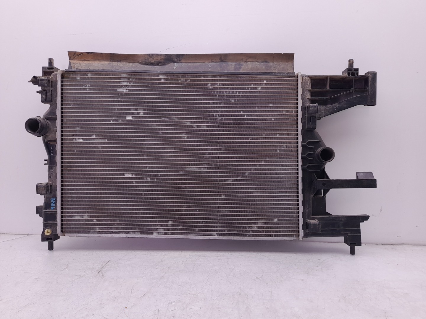 Water radiator OPEL Astra J Imagem-1