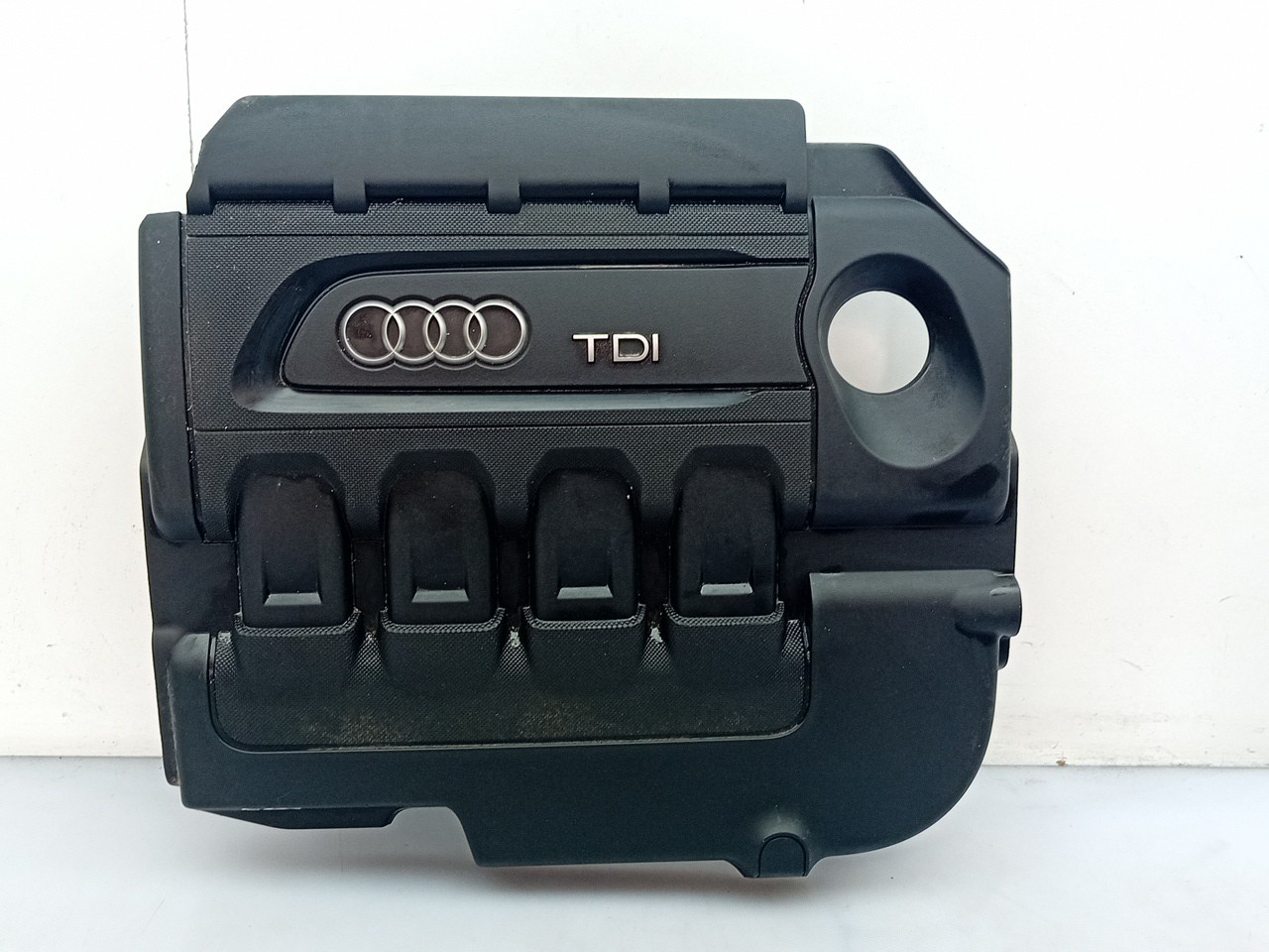 Engine cover