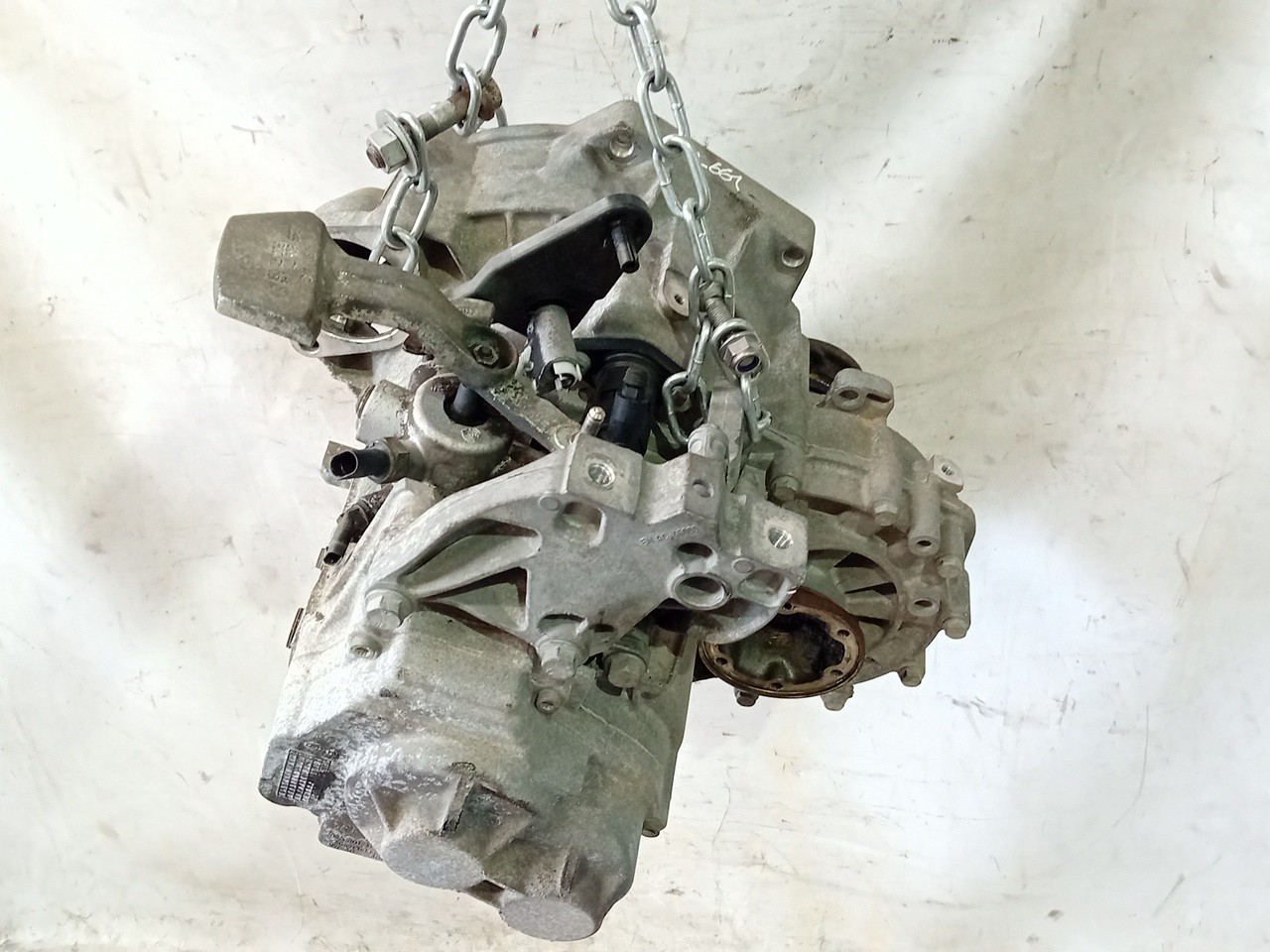 Caixa de velocidades manual AUDI A3 Sportback (8VA, 8VF) Imagem-2